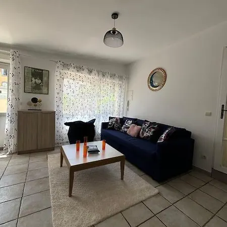 Appartamento Le Merimee - Studio De Charme Nîmes